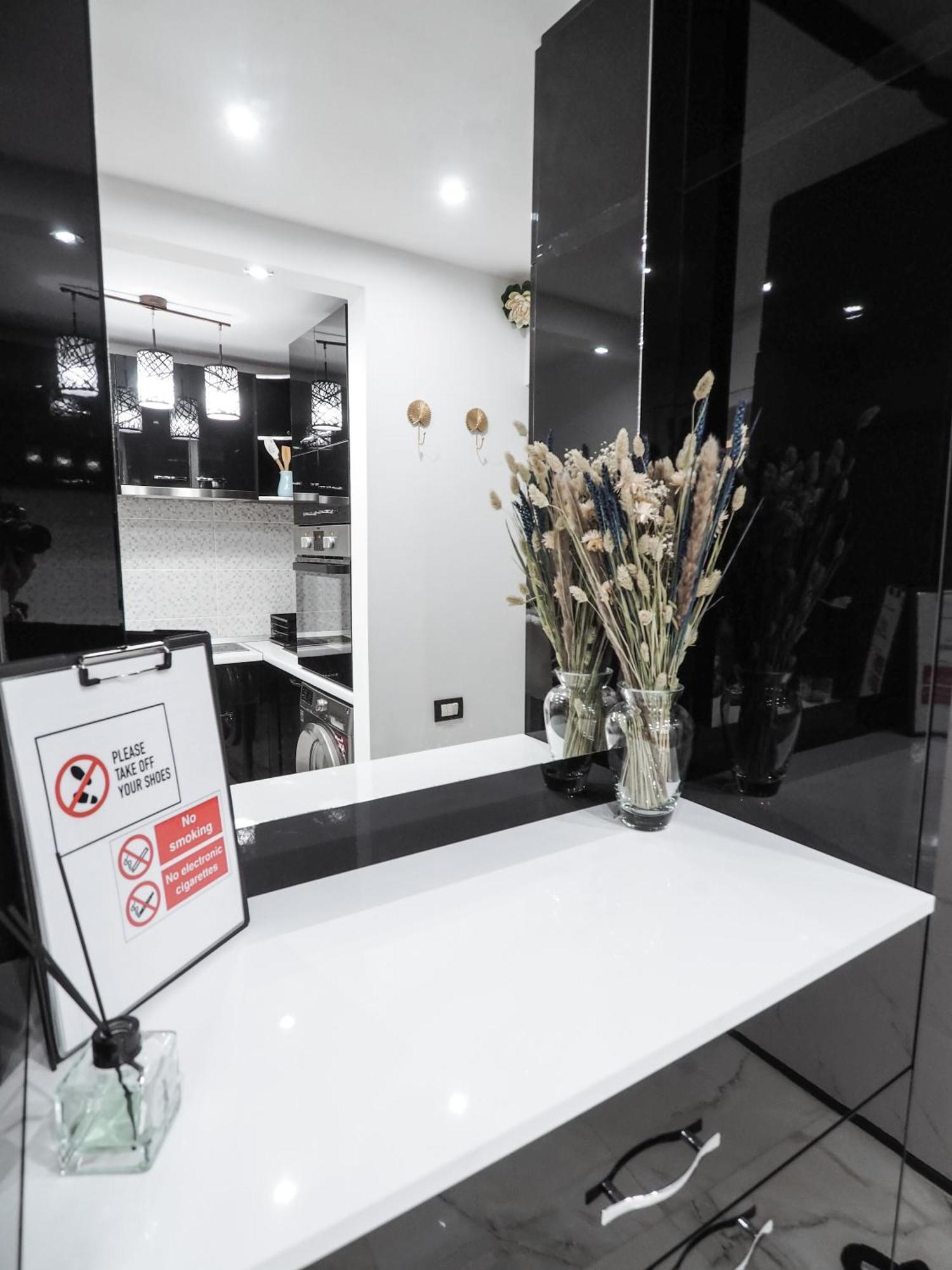 Black&White Mountain - Adults Only Petroşani Extérieur photo